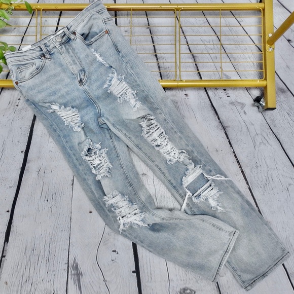 Almost Famous Women's Bootcut Jeans Size 3 - Picture 2 of 8